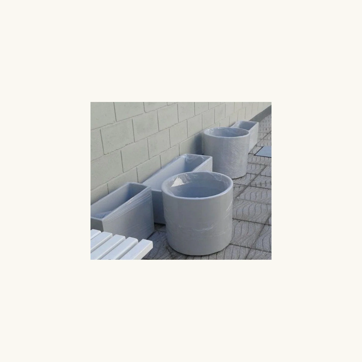 Maceta de cemento Cilindro 40×33 cm — maceta de cemento en Vivero Los Cocos