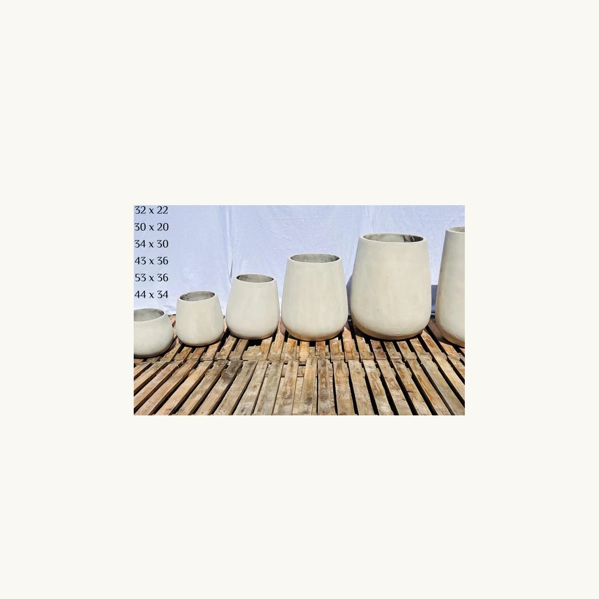 Maceta de cemento Copa Malbec 30×32×22 cm — maceta de cemento en Vivero Los Cocos