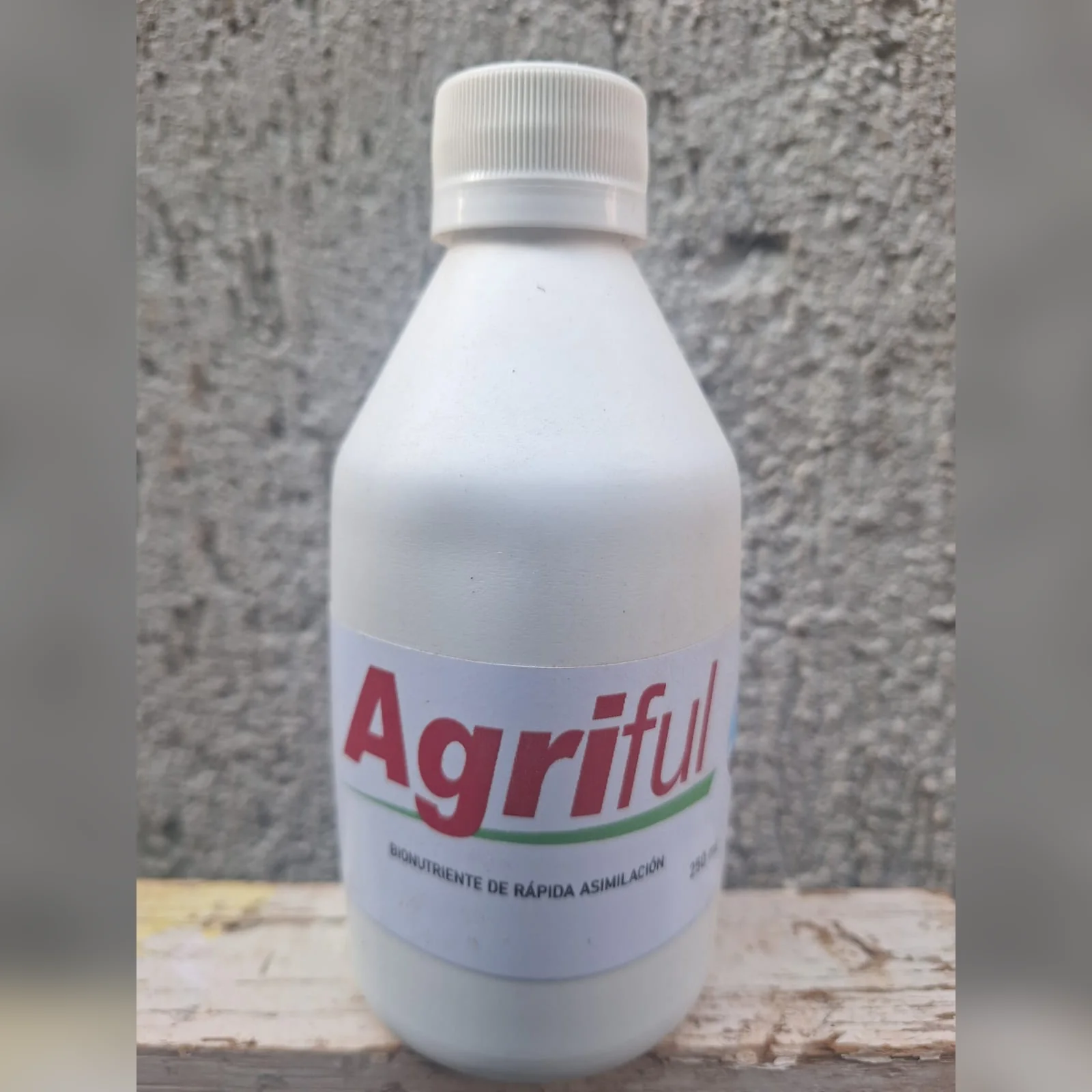 Imagen de Agriful bionutriente de rápida asimilación en envase de 250 ml