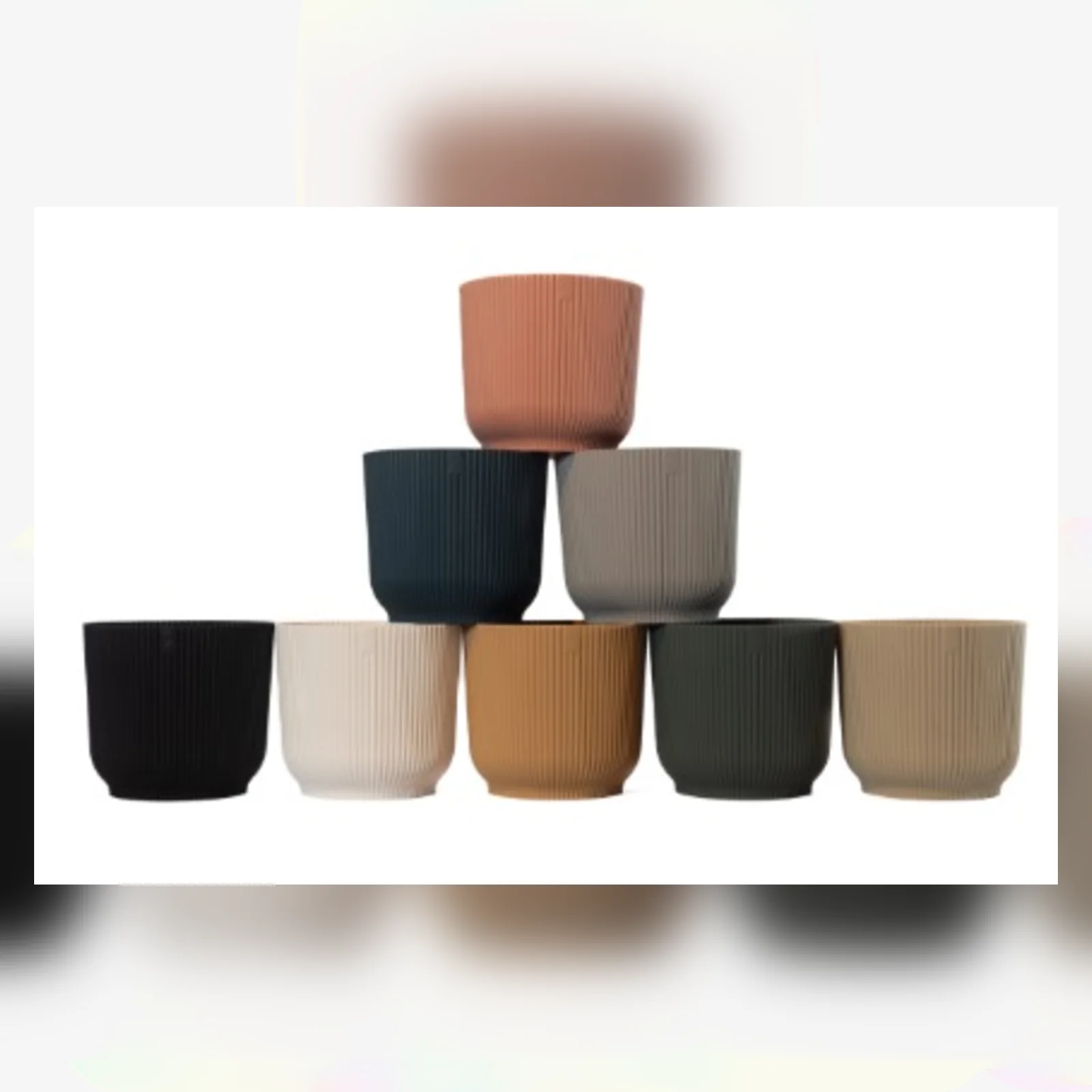Macetas Milán en los colores disponibles